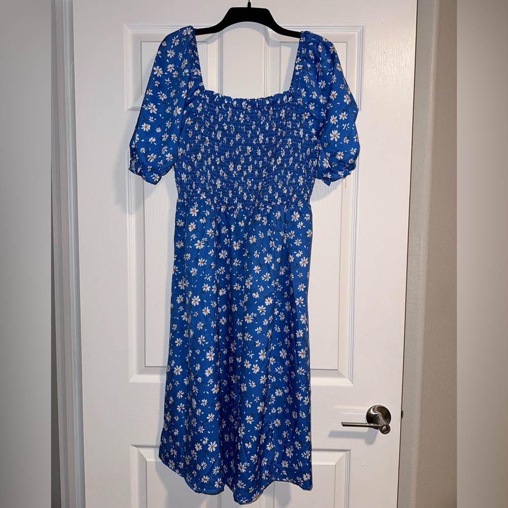 SheIn Blue Floral Daisy Dress